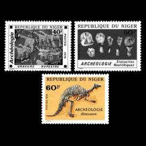 Archeology, fossil of Ouranosaurus on stamps of Niger 1977